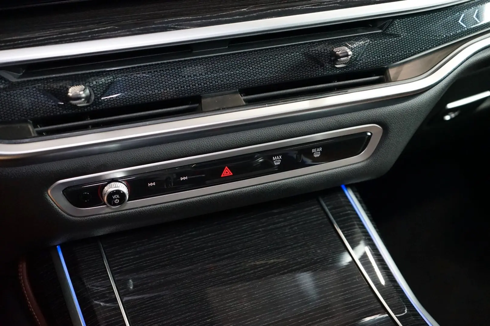X7*40d*xDRIVE*PANO*HUD*CAMERA*7-SEATS*