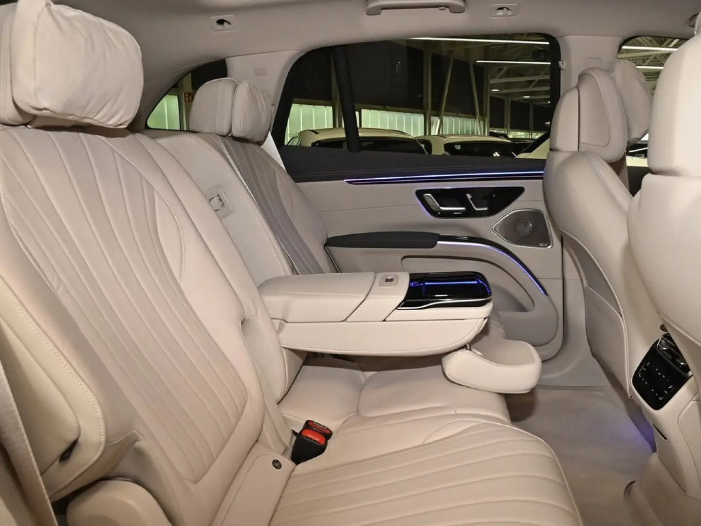 EQS SUV 580 4M AMG Sport Premium+ Hyperscreen AH