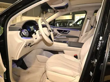 EQS SUV 580 4M AMG Sport Premium+ Hyperscreen AH