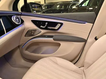 EQS SUV 580 4M AMG Sport Premium+ Hyperscreen AH