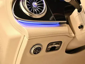 EQS SUV 580 4M AMG Sport Premium+ Hyperscreen AH
