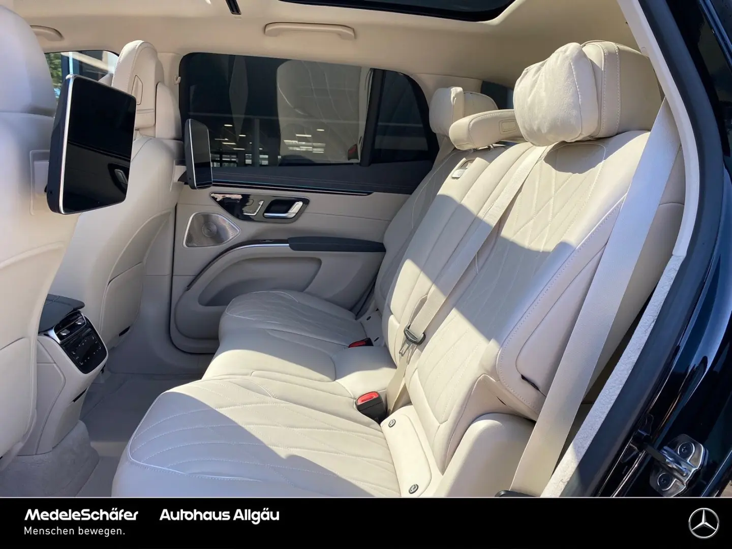EQS SUV 580 4M AMG Distr AHK Keyl Kam Burm Pano