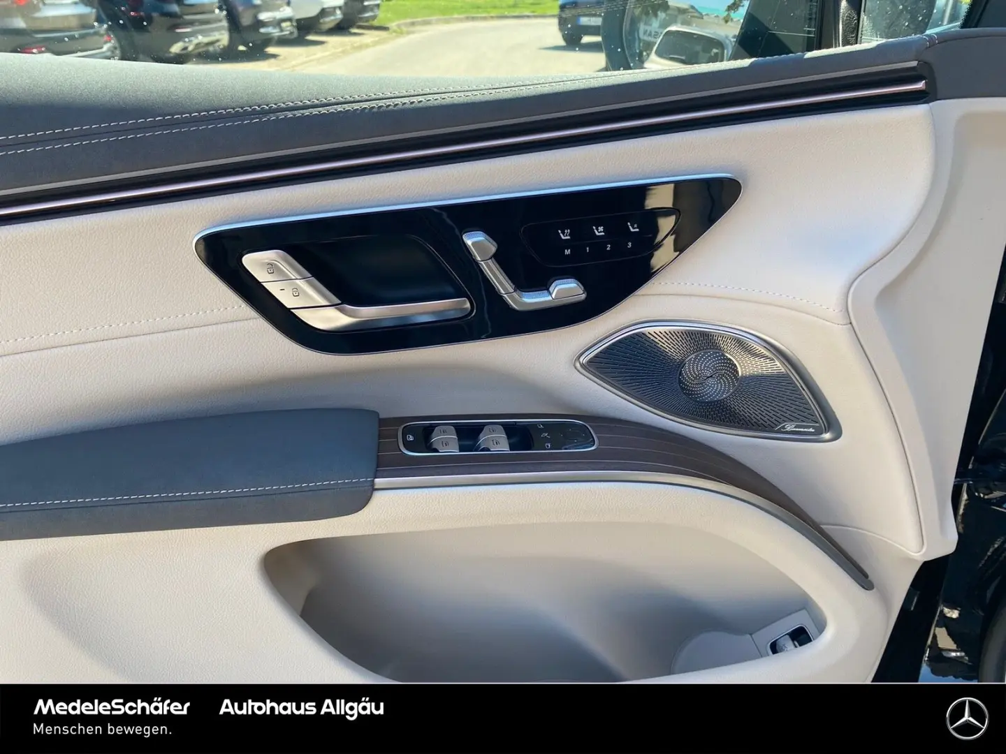 EQS SUV 580 4M AMG Distr AHK Keyl Kam Burm Pano