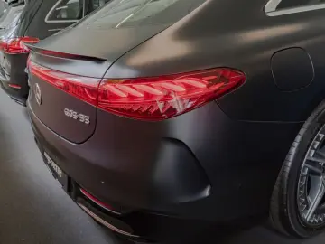 EQS 53 AMG 4M+ MANUFAKTUR/Hyper/Pano/TV/Distr/21