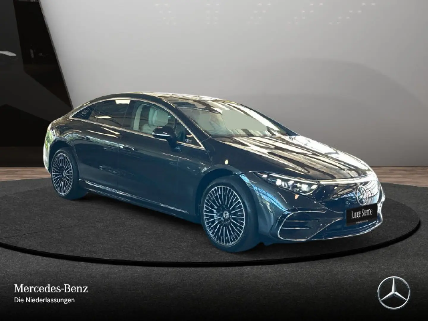 EQS 580 4M AMG Electric Art Prem+/Distr/Pano/21