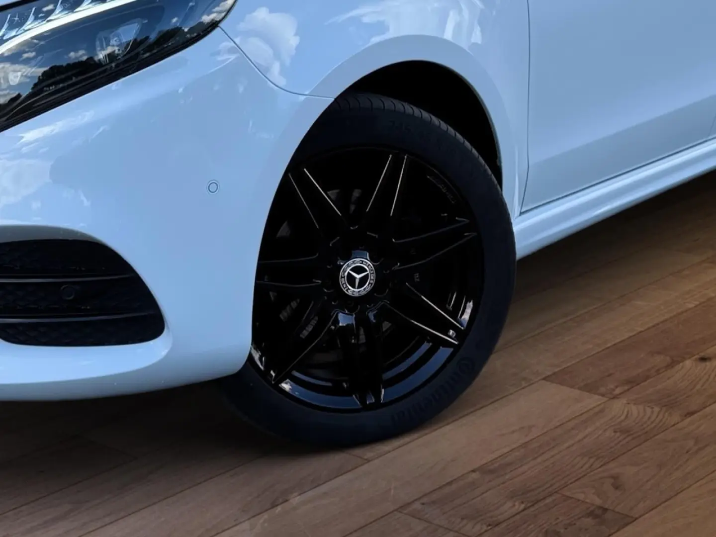 V 300 d 4M AVANTGARDE AMG+NIGHT+AIRMATIC+SITZKL