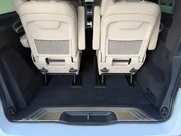 V 300 d 4M AVANTGARDE AMG+NIGHT+AIRMATIC+SITZKL