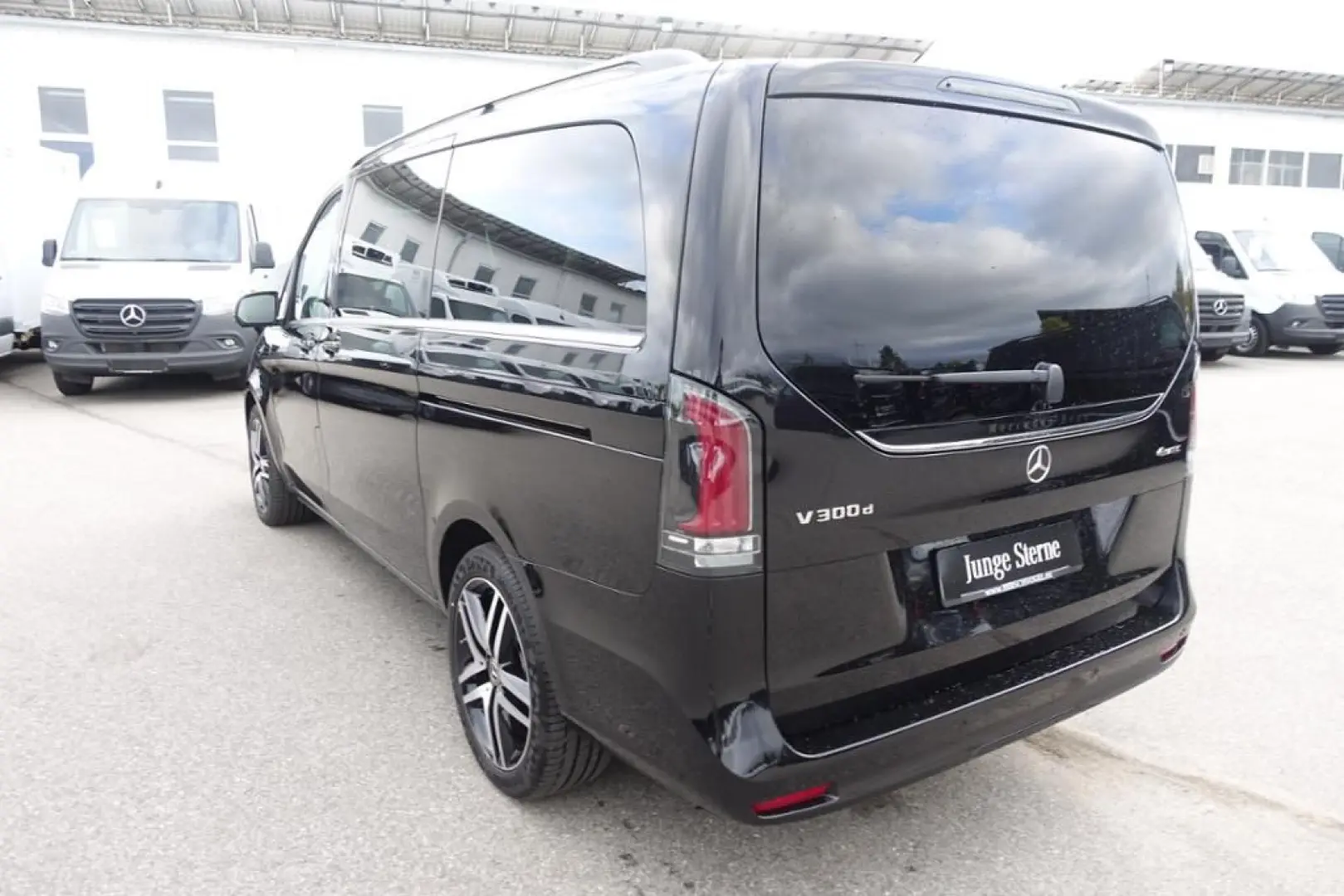 V 300 d AVANTGARDE 4M lang MOPF Distronic+AHK2,5