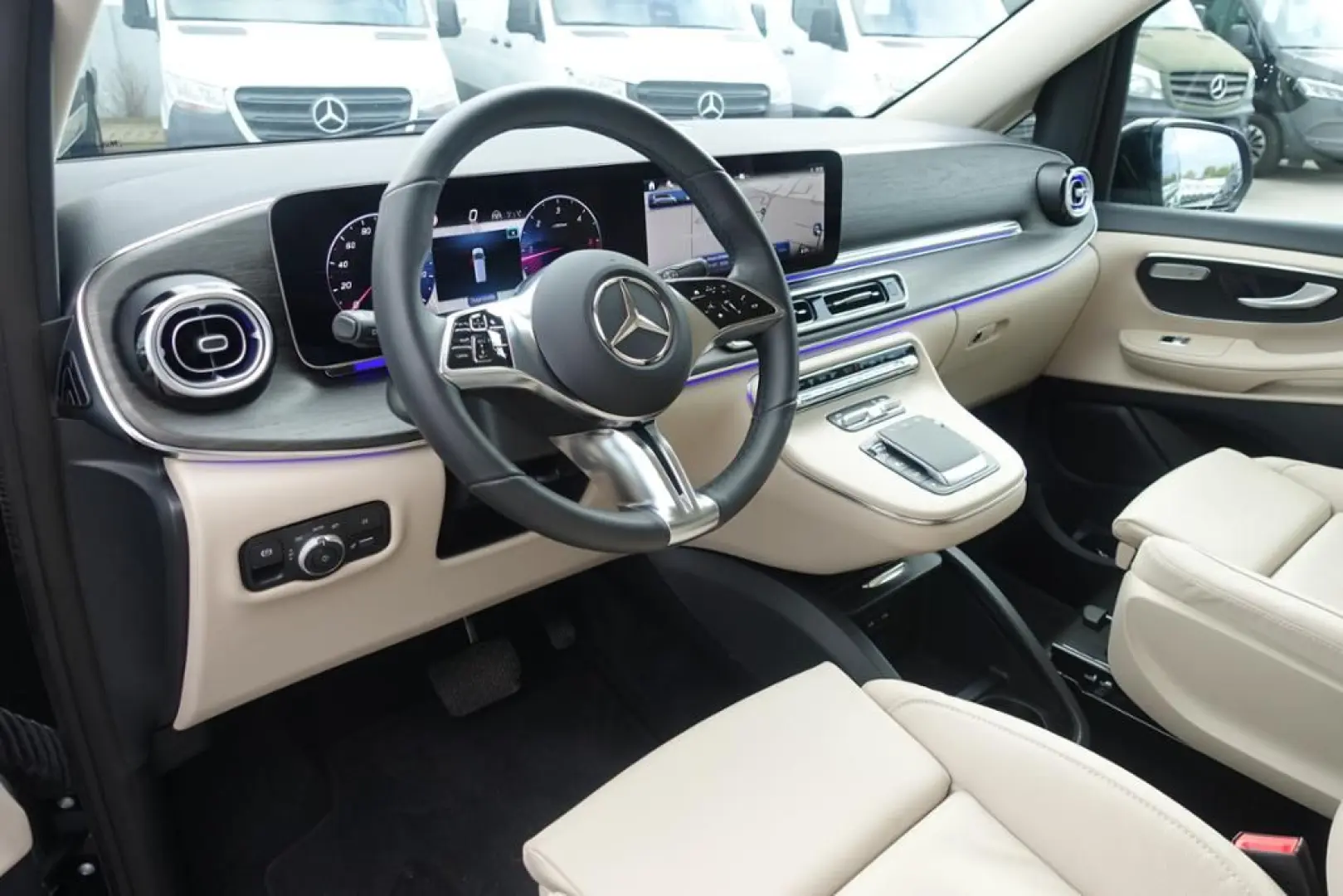 V 300 d AVANTGARDE 4M lang MOPF Distronic+AHK2,5
