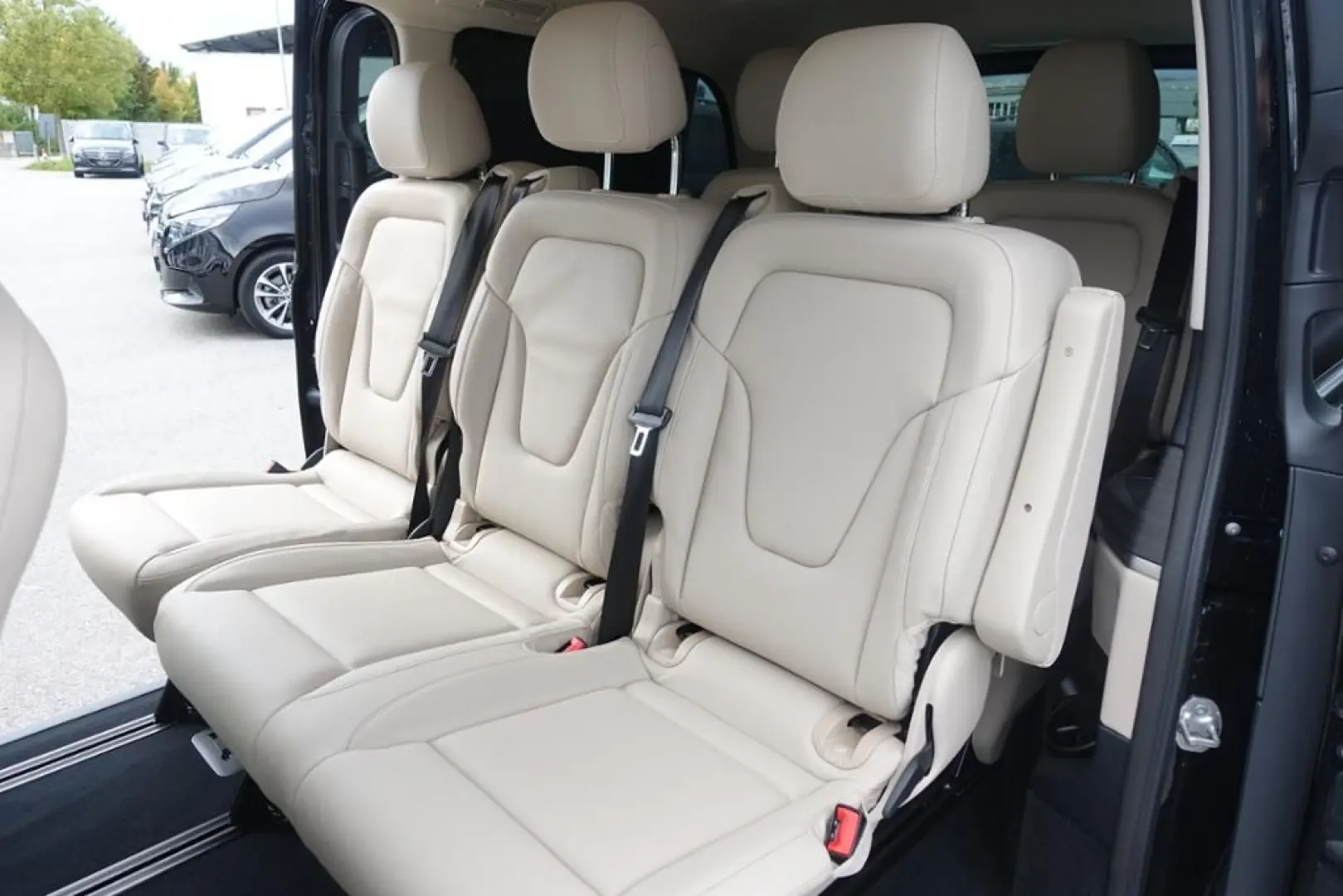 V 300 d AVANTGARDE 4M lang MOPF Distronic+AHK2,5