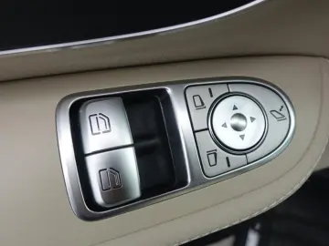 V 300 d AVANTGARDE 4M lang MOPF Distronic+AHK2,5
