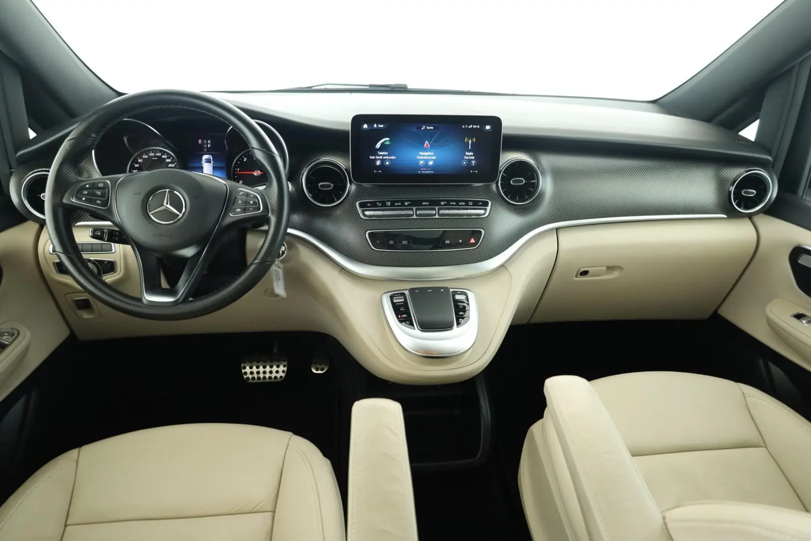 V 300 d 4M lang Avantgarde AMG 8 Pan Nav ACC Kam