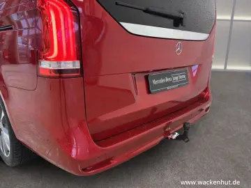 V 300 d 4M AVANT+ED+L+TISCH+SPORT+AHK+TARTUFO+
