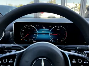 Mercedes-Benz A