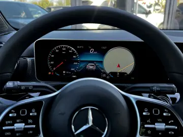 Mercedes-Benz A
