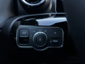 Mercedes-Benz A
