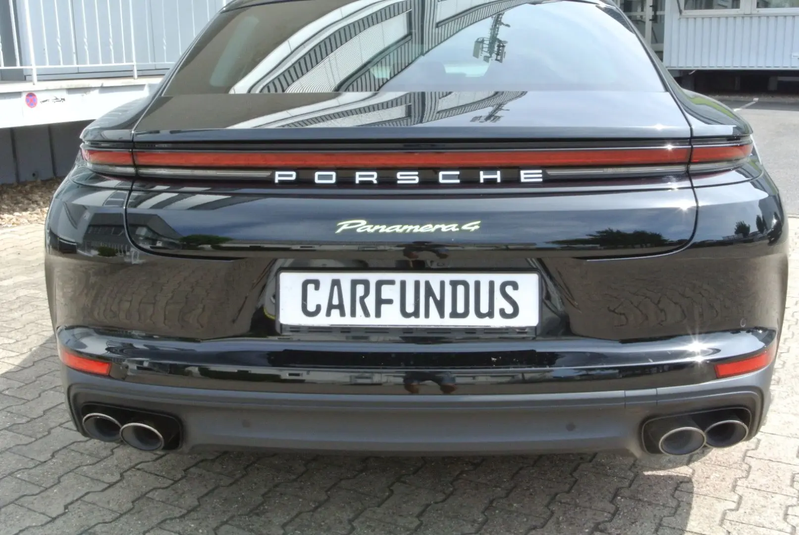 Panamera 4 E-Hybrid,faceift,schw/beig,21