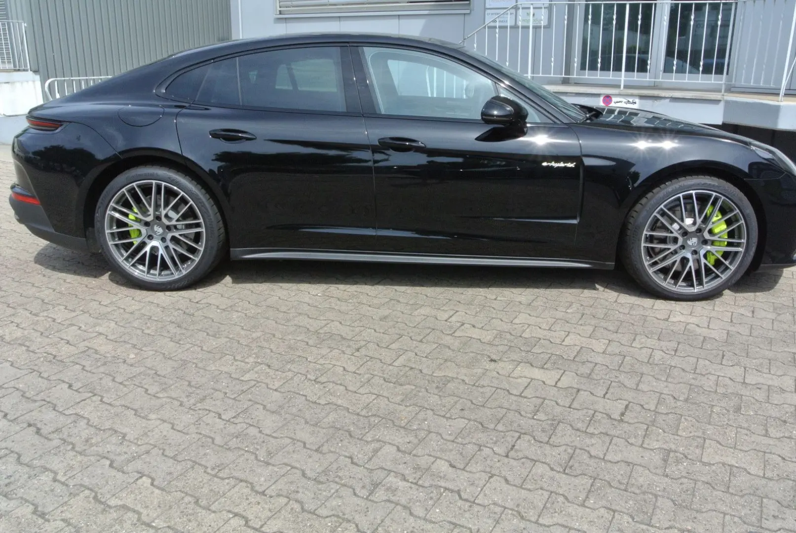 Panamera 4 E-Hybrid,faceift,schw/beig,21