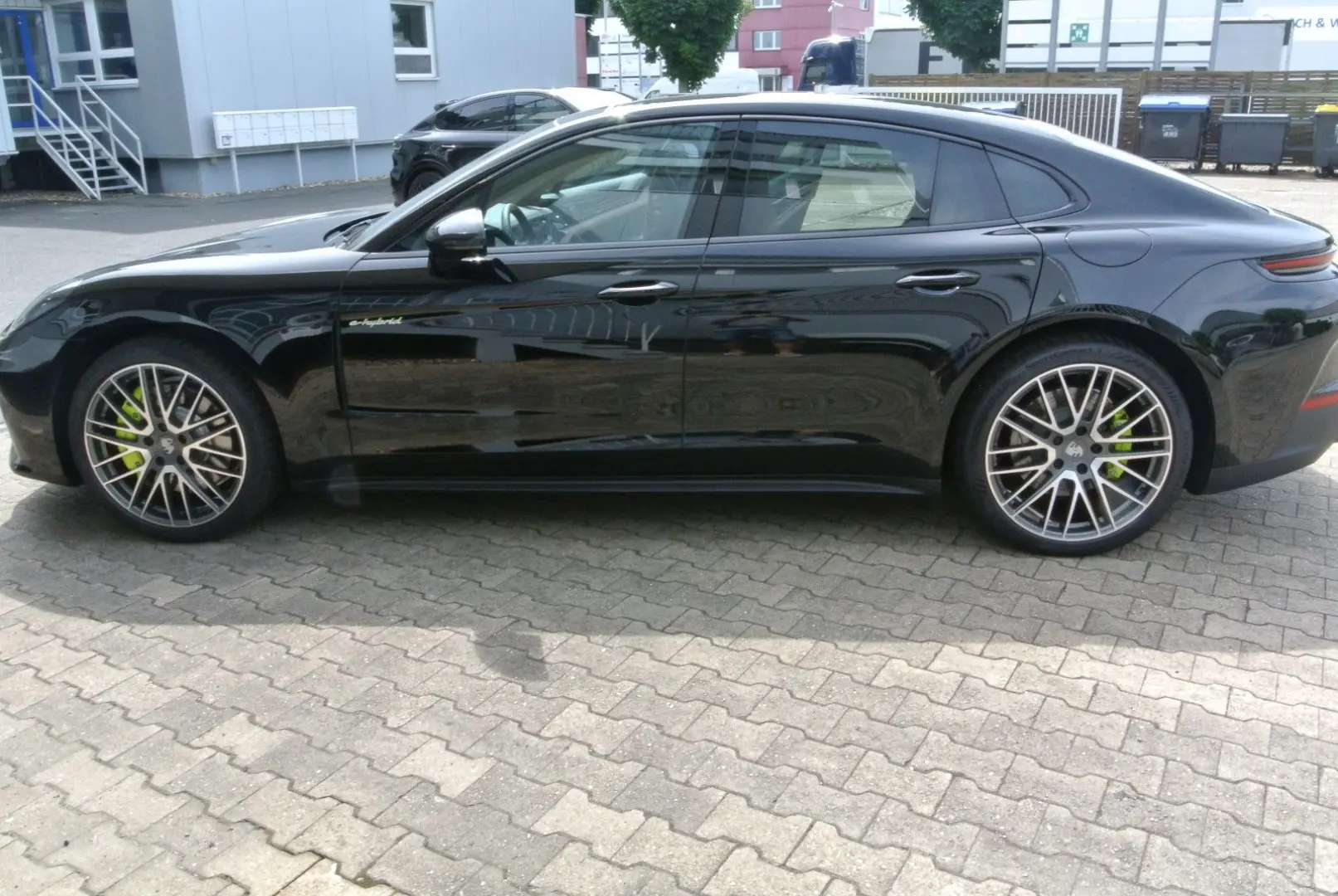 Panamera 4 E-Hybrid,faceift,schw/beig,21