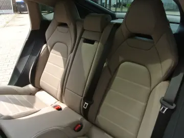 Panamera 4 E-Hybrid,faceift,schw/beig,21