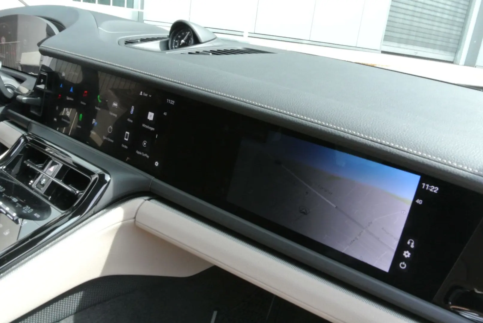 Panamera 4 E-Hybrid,faceift,schw/beig,21