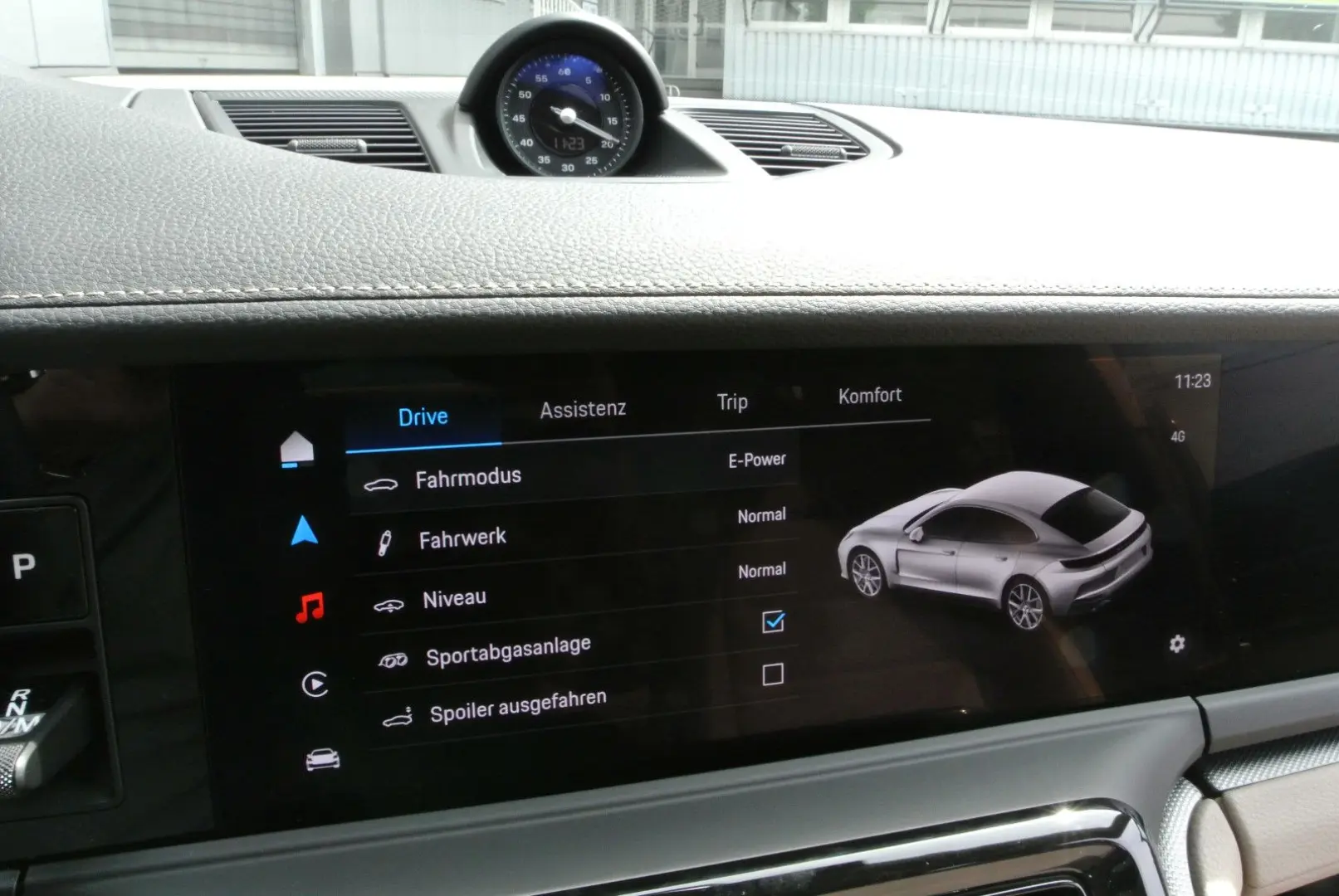 Panamera 4 E-Hybrid,faceift,schw/beig,21