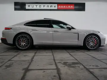 Panamera 4 S E-Hybrid Kreide P-Display SpAbgas