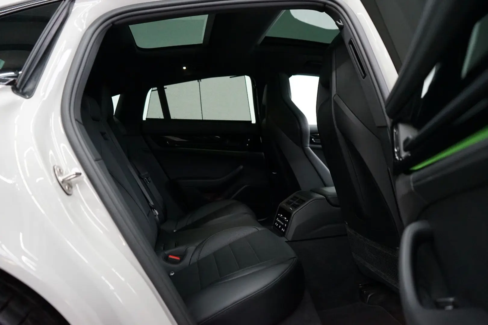 Panamera 4 S E-Hybrid/Kreide/P-Display/SpAbgas