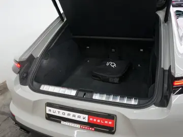 Panamera 4 S E-Hybrid/Kreide/P-Display/SpAbgas