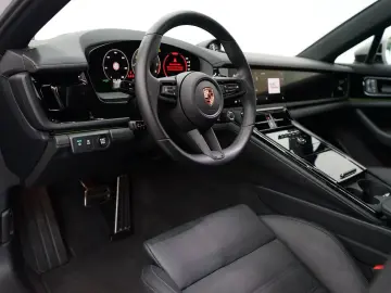Panamera 4 S E-Hybrid/Kreide/P-Display/SpAbgas