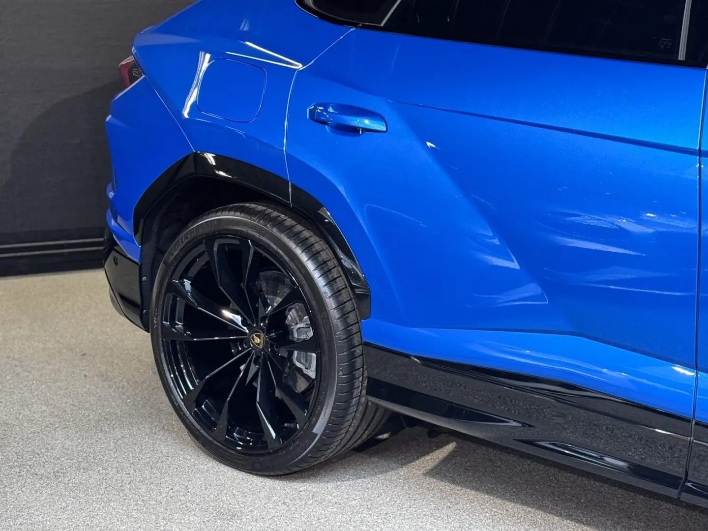 Urus B&O+Massage+Head-Up+Pano