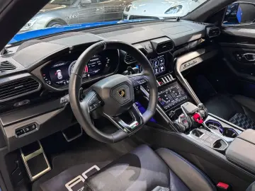 Urus B&O+Massage+Head-Up+Pano