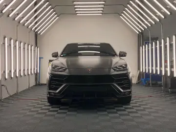 Urus MY21 Carbon Akrapovic Pano 23-Zoll Keramik