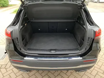 GLA 220d AMG-Line Navi+LED+Kamera+DAB