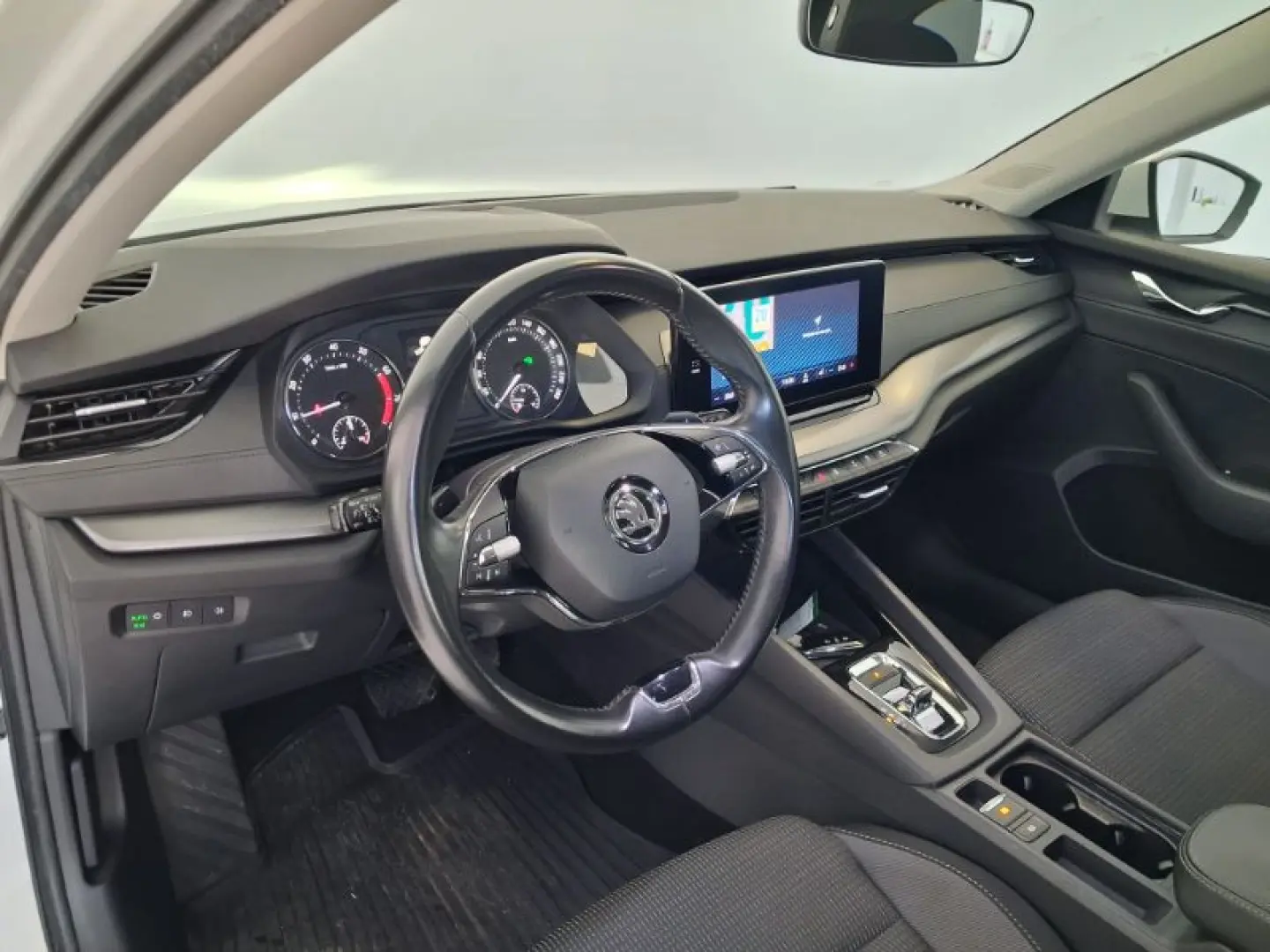 SKODA OCTAVIA 1.5 TSI MHEV Ambition DSG