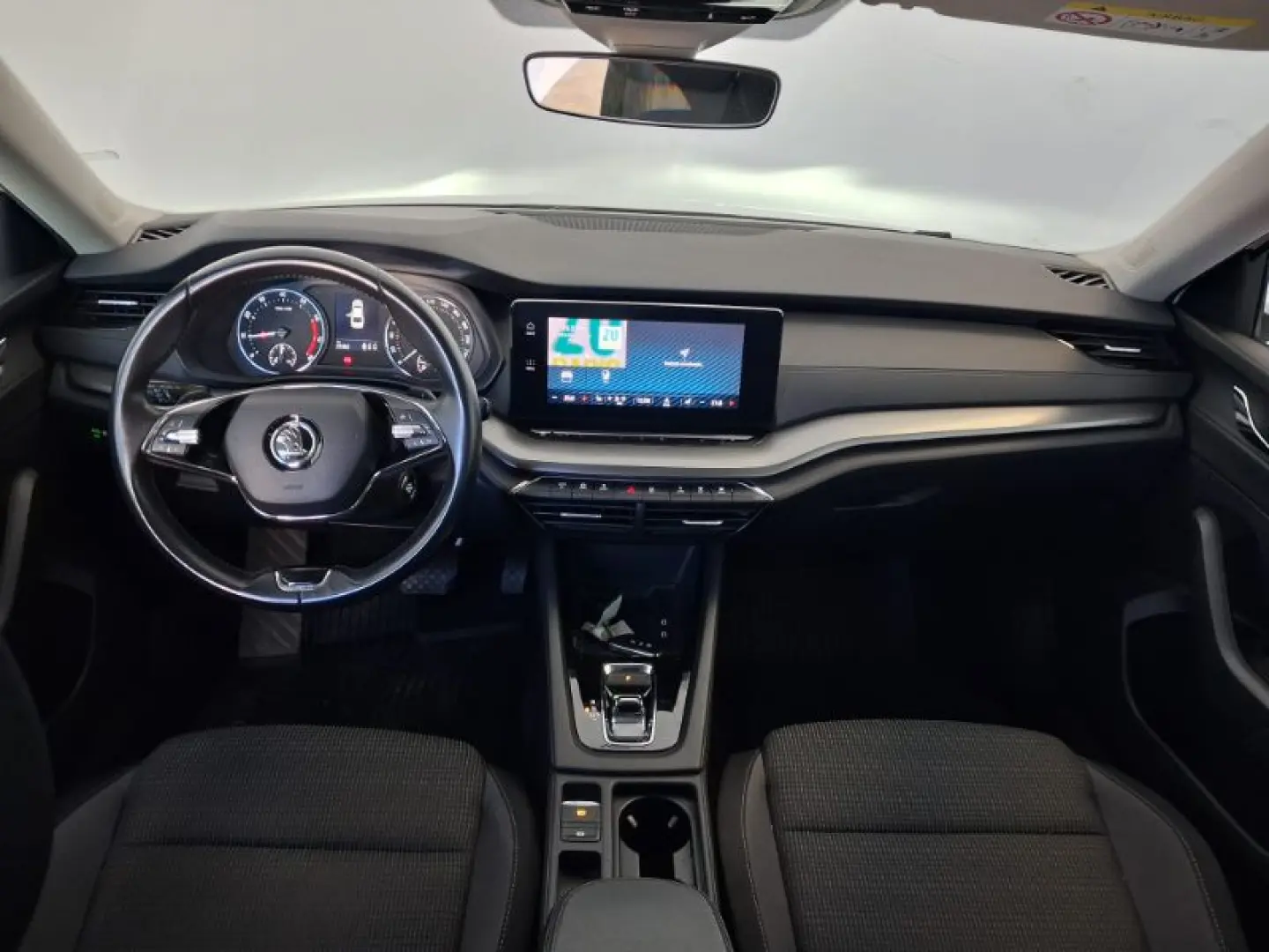 SKODA OCTAVIA 1.5 TSI MHEV Ambition DSG