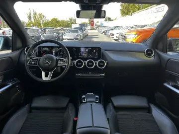 Mercedes-Benz B