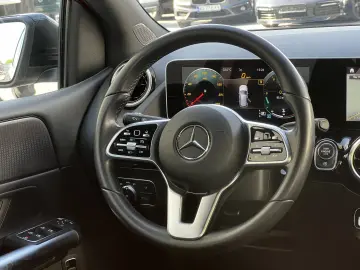 Mercedes-Benz B