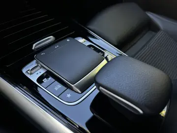 Mercedes-Benz B
