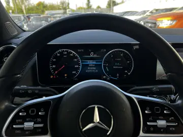 Mercedes-Benz B