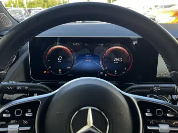 Mercedes-Benz B