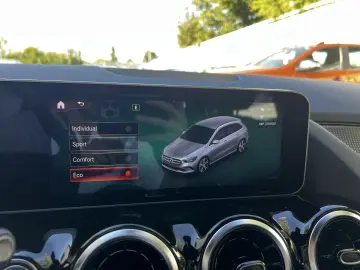 Mercedes-Benz B