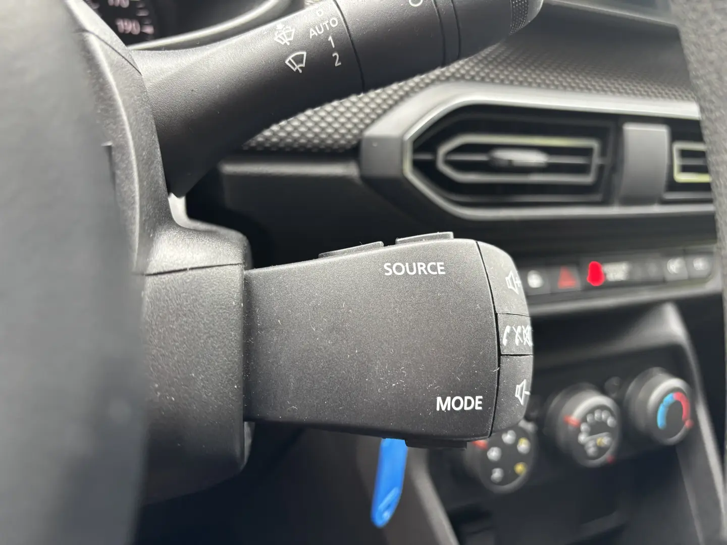 Dacia Logan TCe 90 Essential