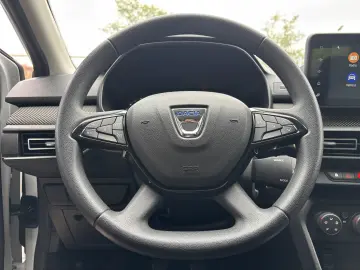 Dacia Logan TCe 90 Essential