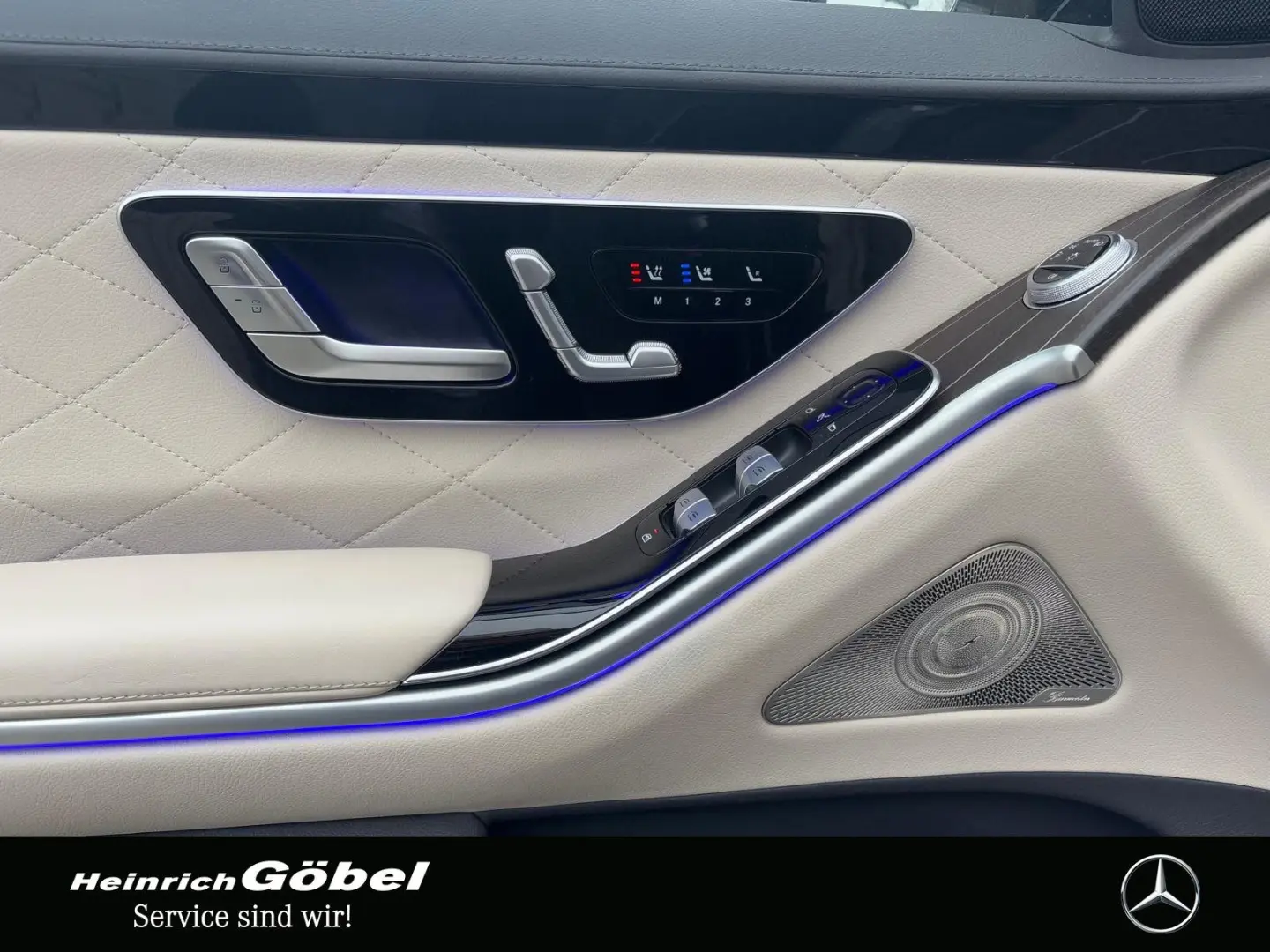 S 400 d 4M AMG AUG-RE-HUD BUR-3D SH HAL PANO FAP