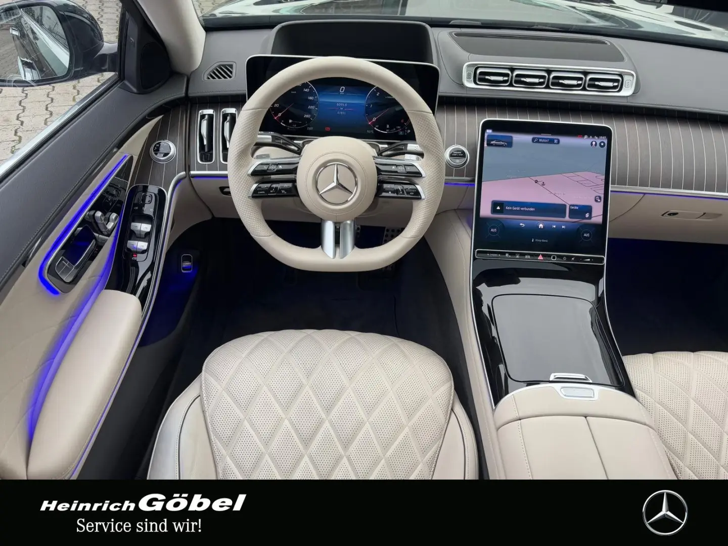 S 400 d 4M AMG AUG-RE-HUD BUR-3D SH HAL PANO FAP