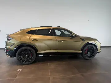 Urus 4.0 V8 PHEV SE