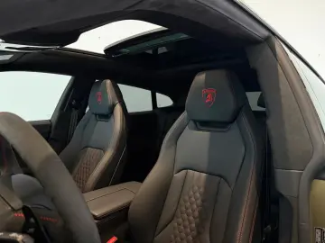 Urus 4.0 V8 PHEV SE