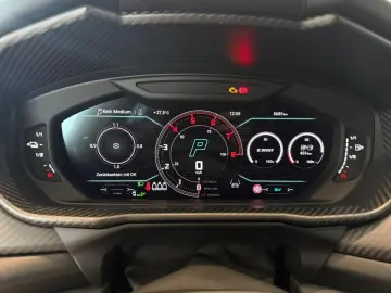 Urus 4.0 V8 PHEV SE