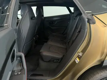 Urus 4.0 V8 PHEV SE